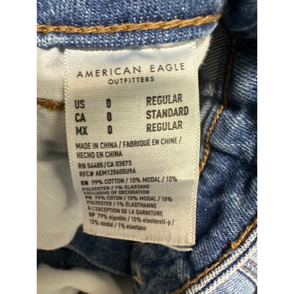 American Eagle Mom Jean Stretch Medium Wash Blue Denim Womens Size 0 Regular - Picture 8 of 8